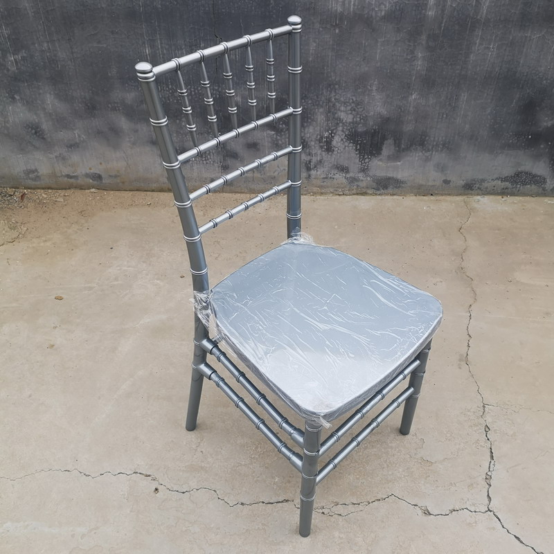 Chiavari Chair Silver 02